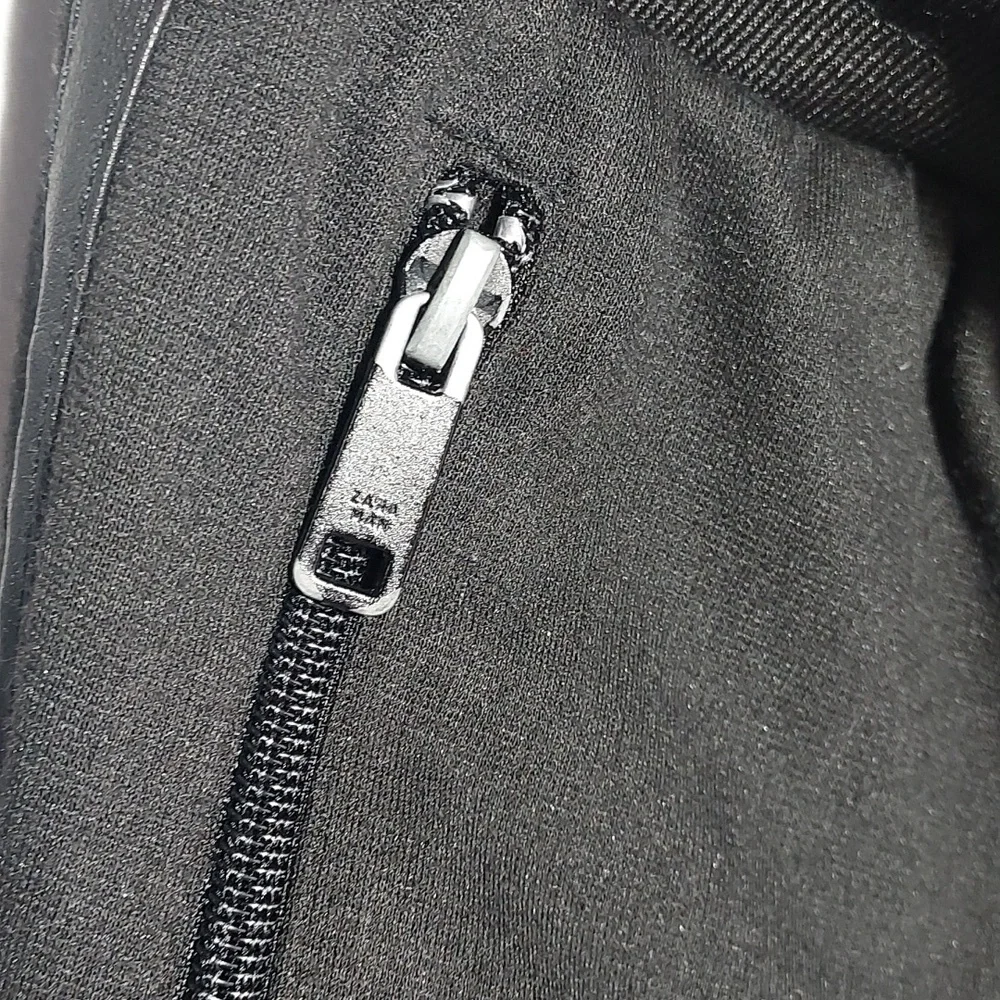 Zara man solid